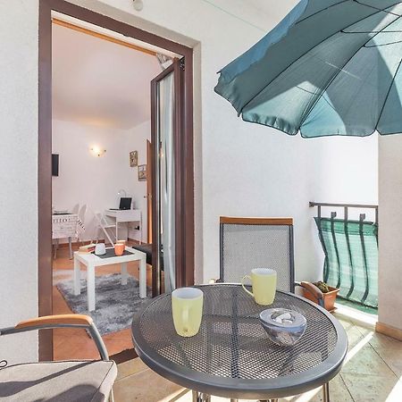 רוביני Apartment Sara מראה חיצוני תמונה
